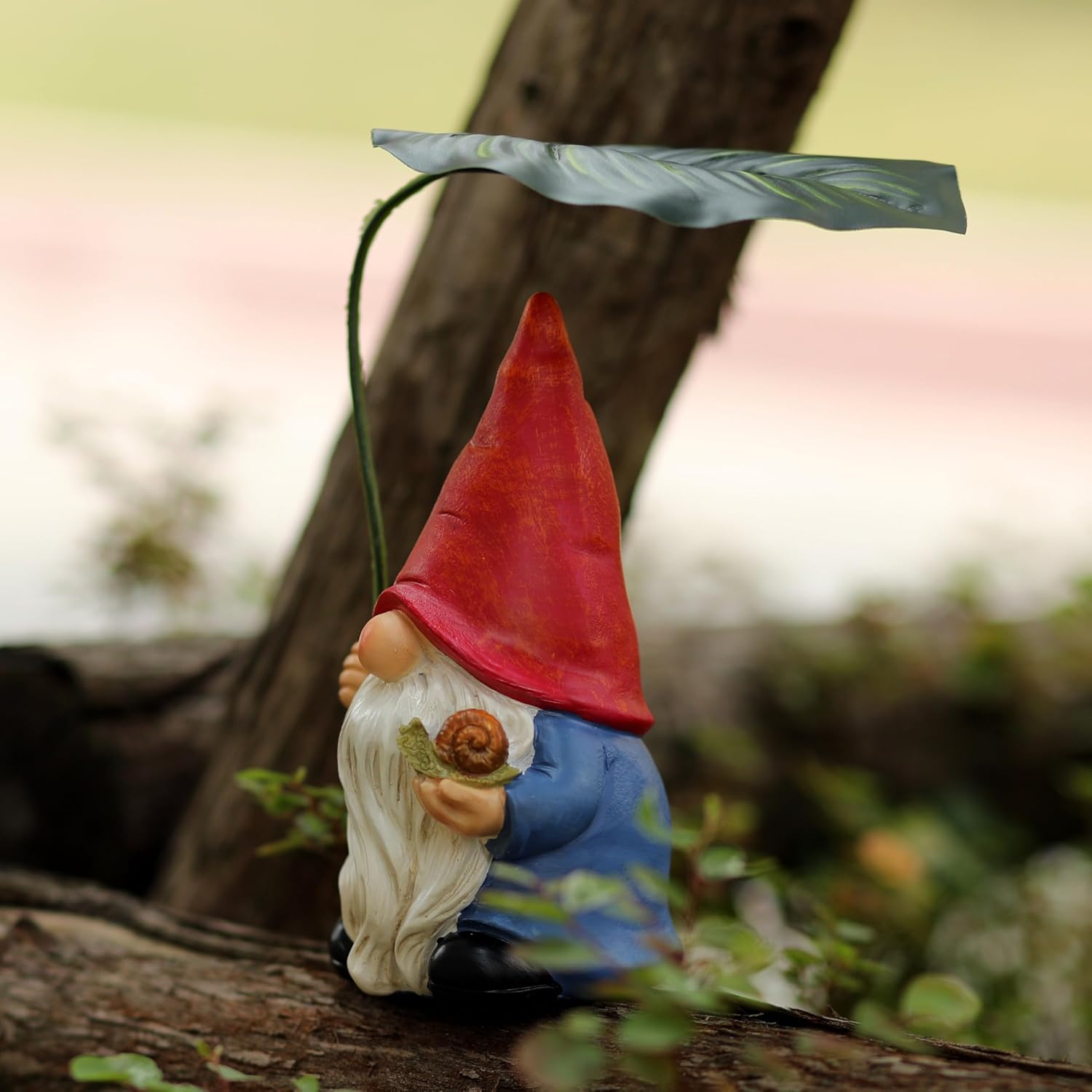 LushNook™ Couple Umbrella Resin Figurine, Romantic Home Decor Statue